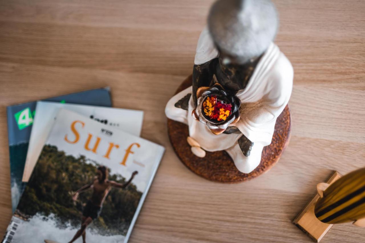 Sandycamps Surf House บาเลียล ภายนอก รูปภาพ
