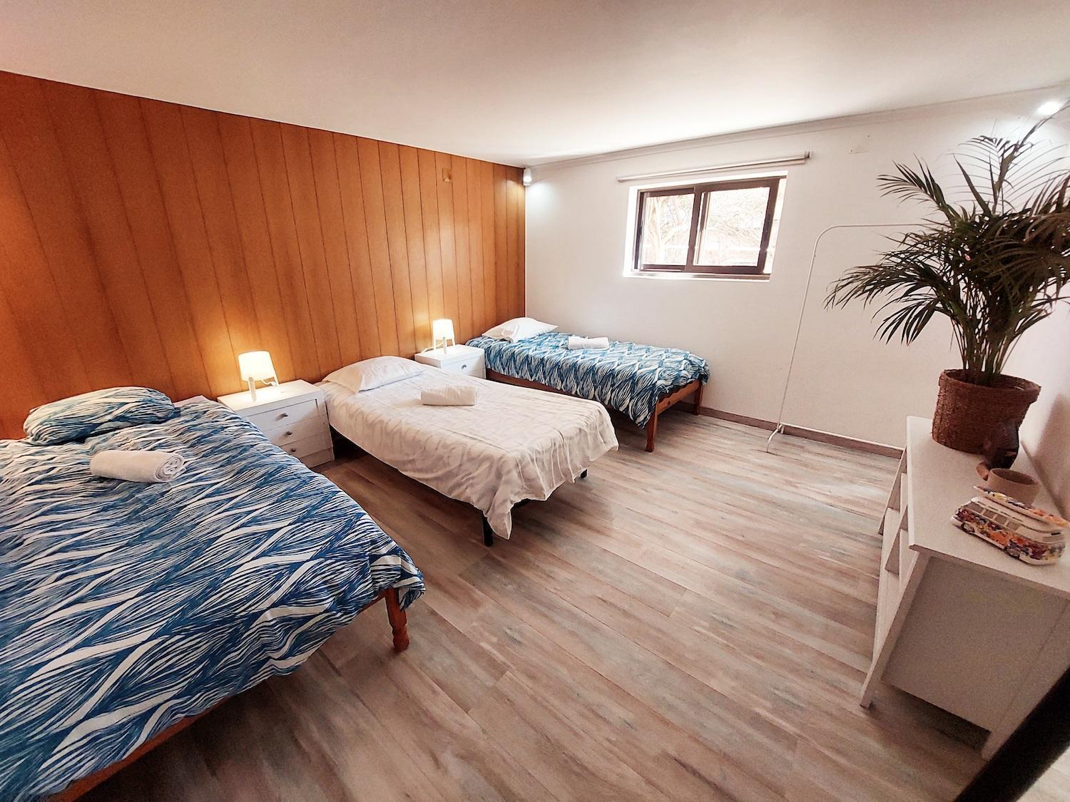 Sandycamps Surf House บาเลียล ภายนอก รูปภาพ